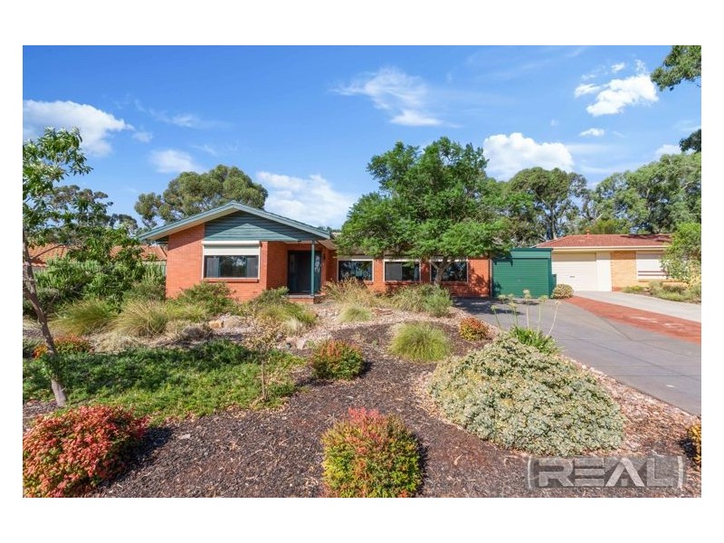 27 Derrick Road, Elizabeth East SA 5112