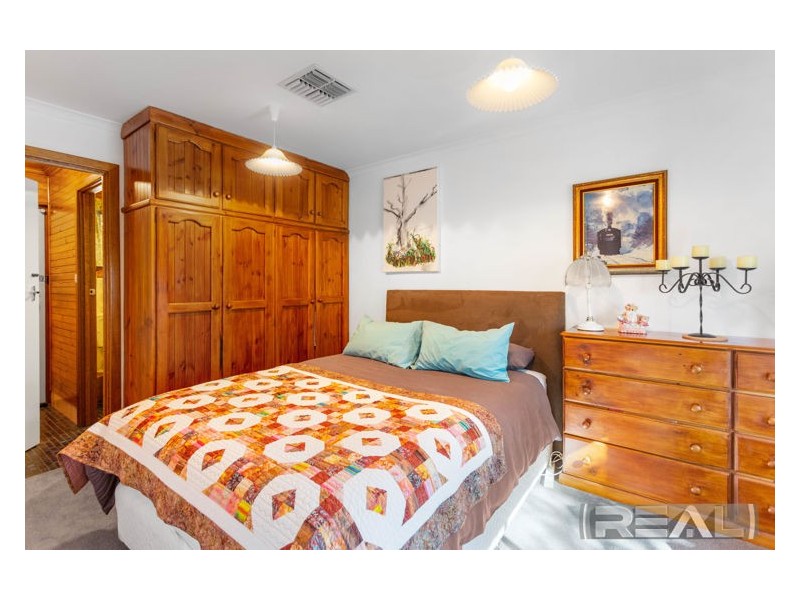 27 Derrick Road, Elizabeth East SA 5112