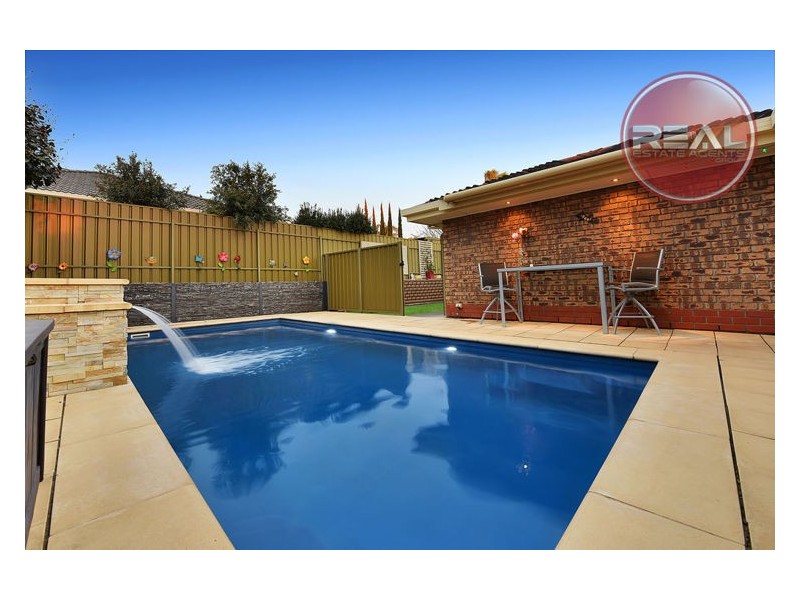32 St Albans Drive, Salisbury Heights SA 5109