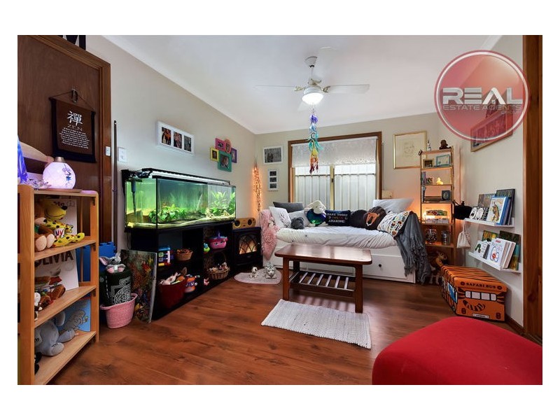 32 St Albans Drive, Salisbury Heights SA 5109