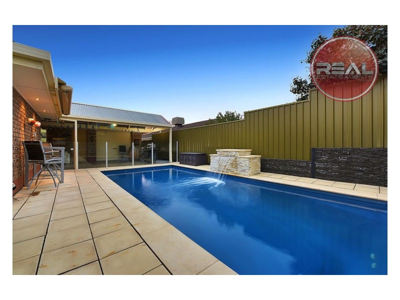 32 St Albans Drive, Salisbury Heights SA 5109