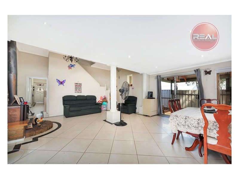 2 Kirk Street, Smithfield SA 5114