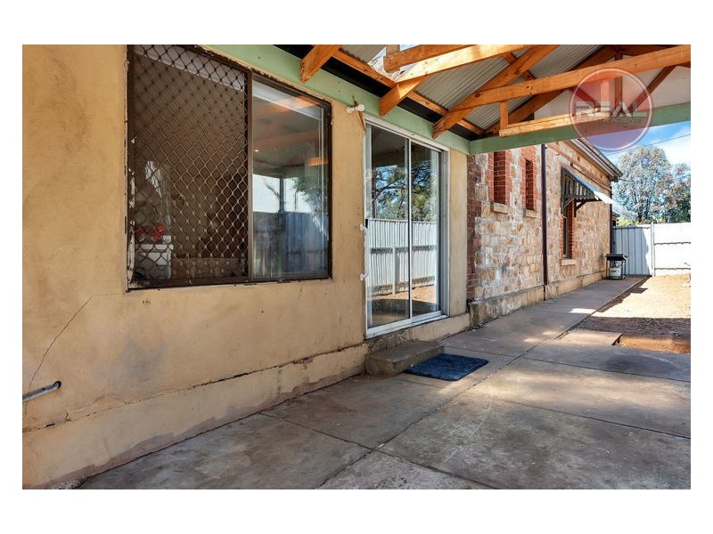 2 Kirk Street, Smithfield SA 5114