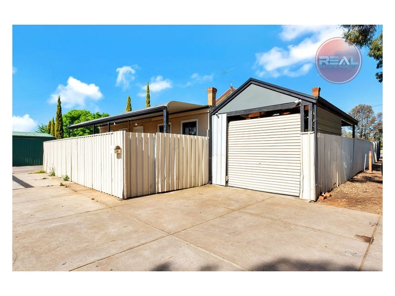 2 Kirk Street, Smithfield SA 5114