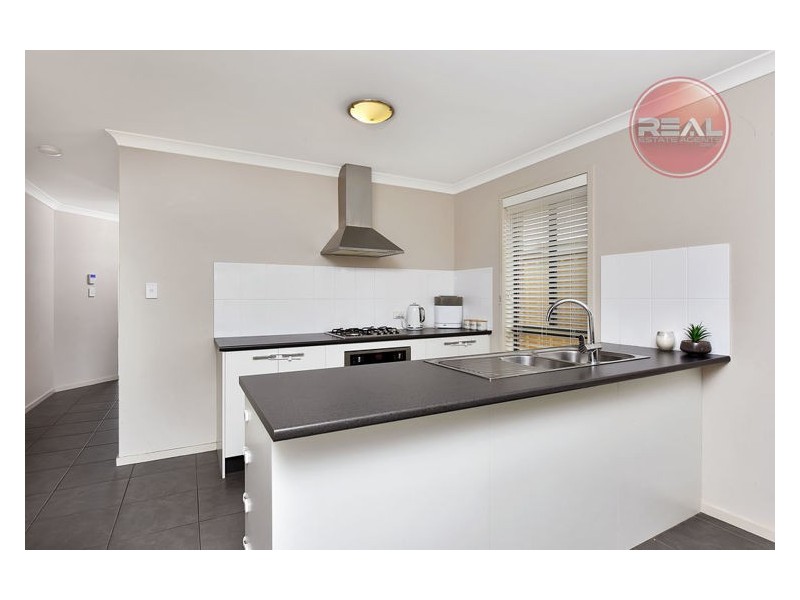 11 Chapman Road, Smithfield Plains SA 5114