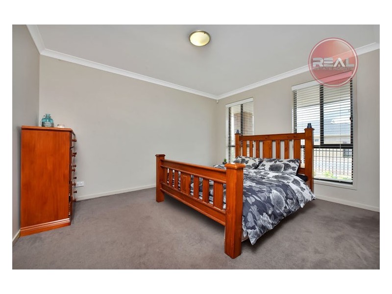 11 Chapman Road, Smithfield Plains SA 5114