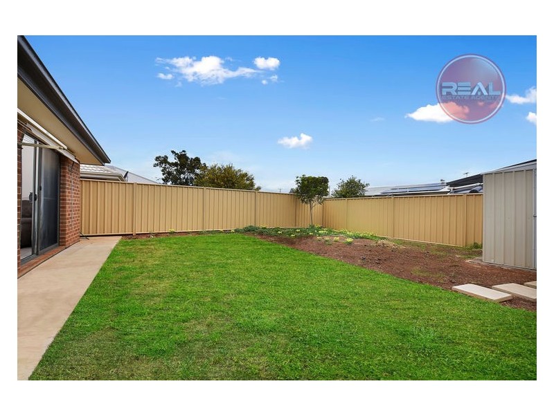 11 Chapman Road, Smithfield Plains SA 5114