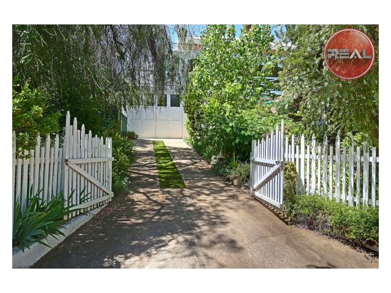 1 McLaren Street, Mannum SA 5238