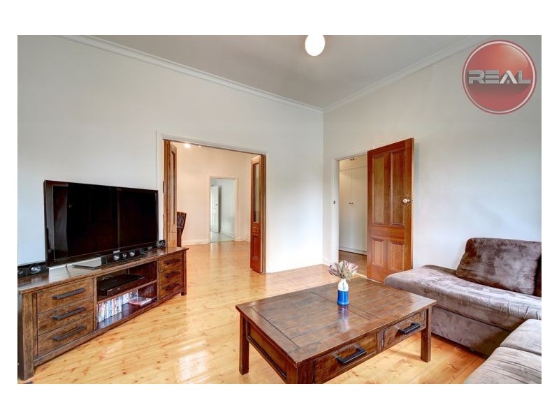 6 Henry Street, Auburn SA 5451