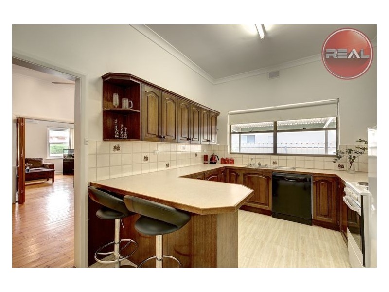 6 Henry Street, Auburn SA 5451