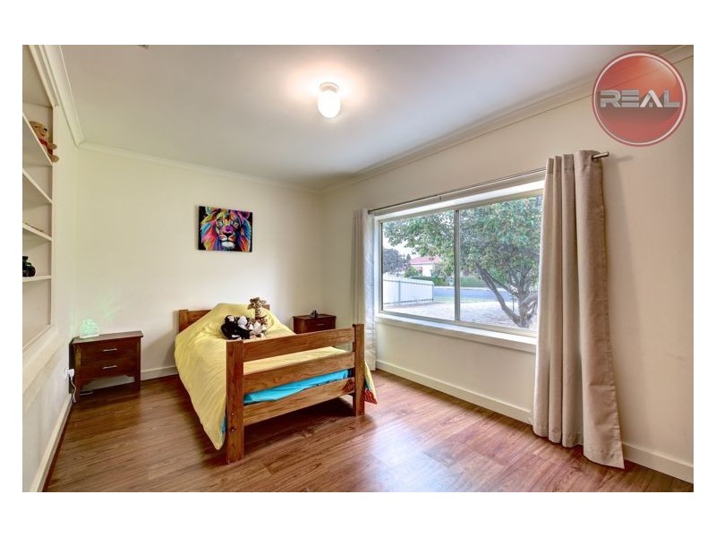 6 Henry Street, Auburn SA 5451