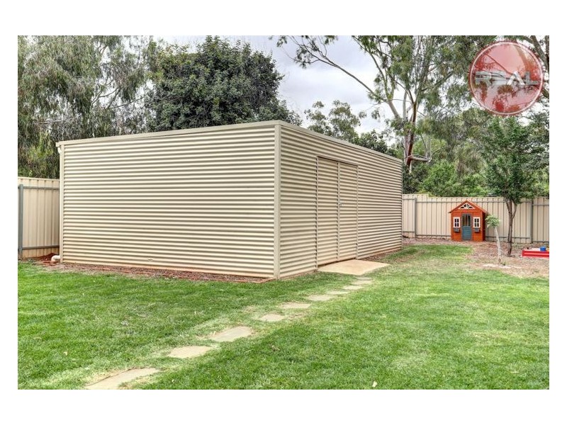 6 Henry Street, Auburn SA 5451