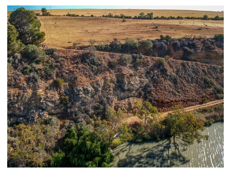 121 Zadow Road, Caloote SA 5254