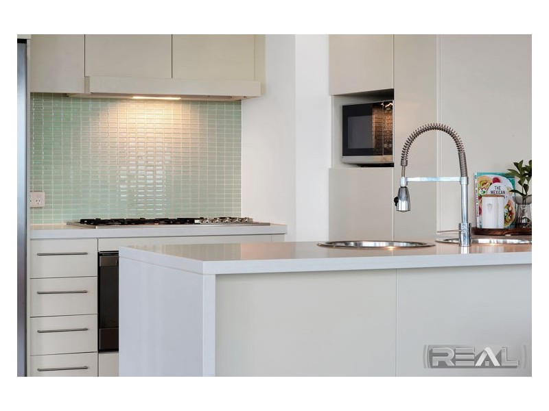 Unit 606/2-6 Pilla Avenue, New Port SA 5015