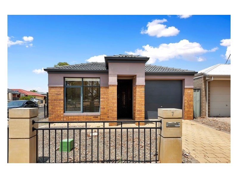 7 Minindee Avenue, Andrews Farm SA 5114