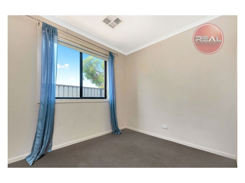 7 Minindee Avenue, Andrews Farm SA 5114