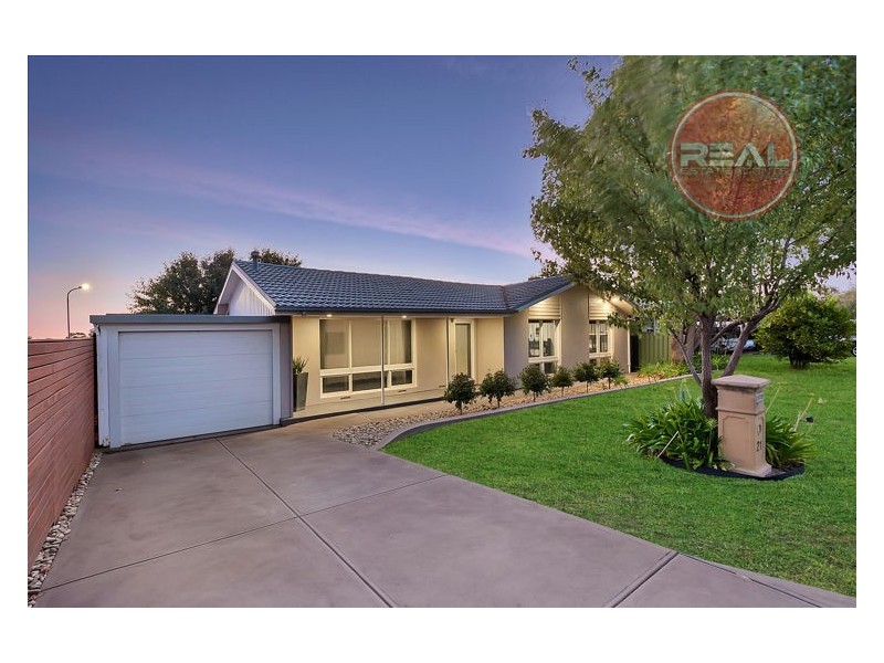 21 Robertson Crescent, Redwood Park SA 5097