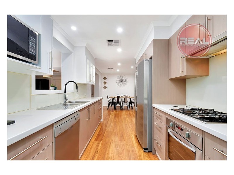 21 Robertson Crescent, Redwood Park SA 5097