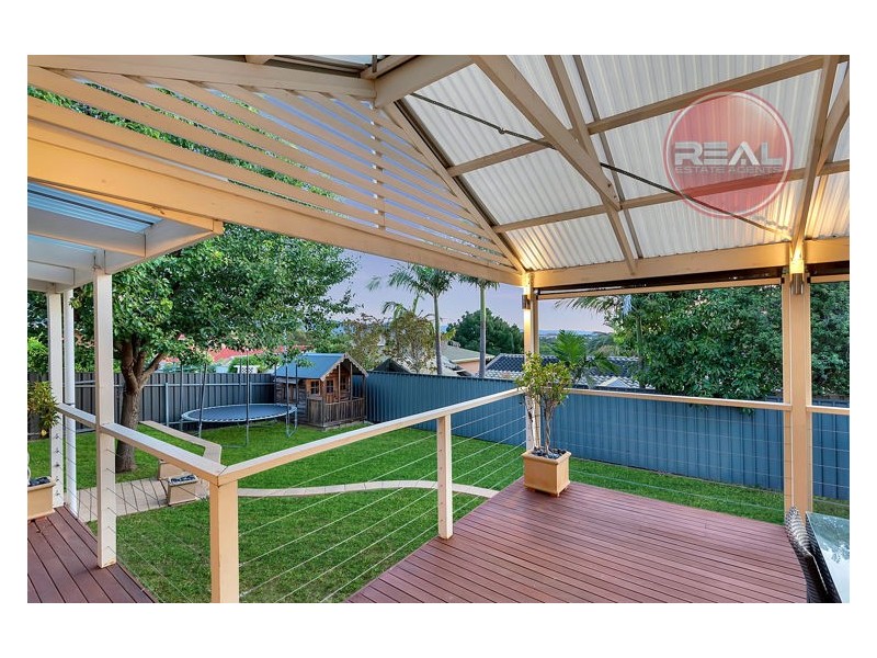 21 Robertson Crescent, Redwood Park SA 5097