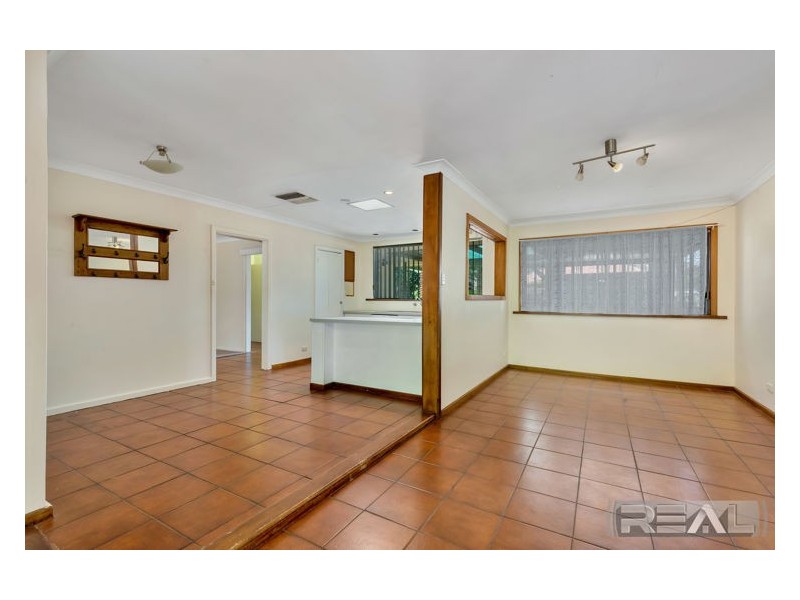 29 Down Crescent, Salisbury Downs SA 5108