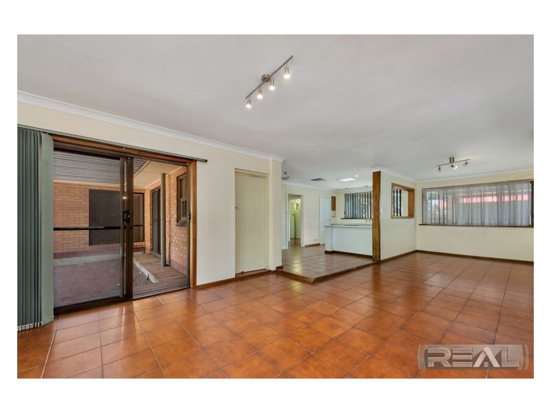 29 Down Crescent, Salisbury Downs SA 5108