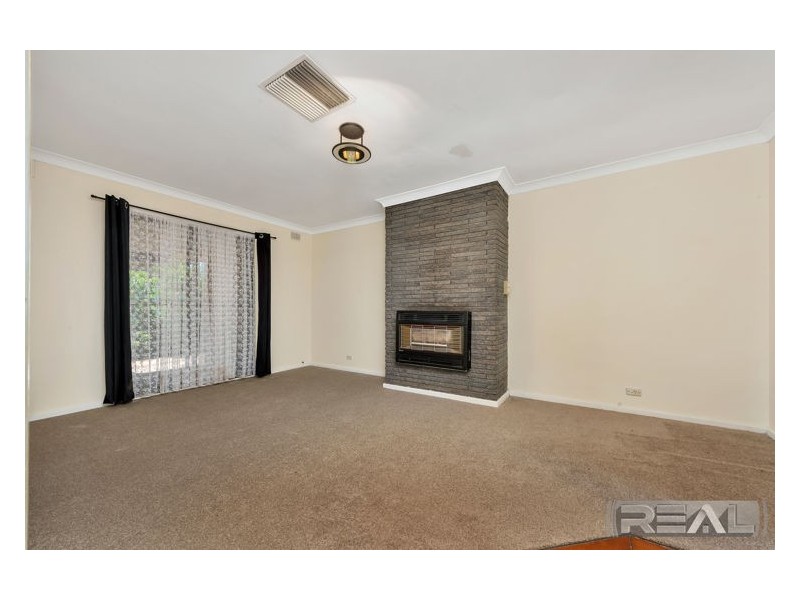 29 Down Crescent, Salisbury Downs SA 5108