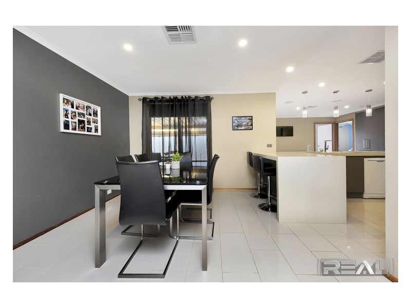 16 Heathcott Court, Blakeview SA 5114