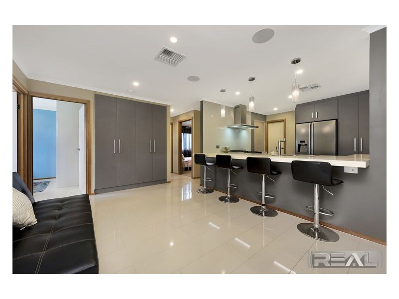 16 Heathcott Court, Blakeview SA 5114