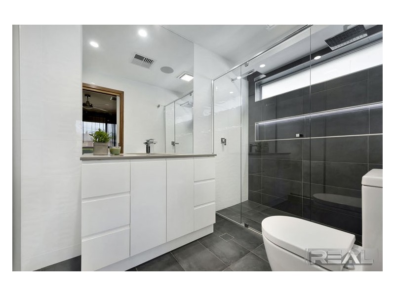 16 Heathcott Court, Blakeview SA 5114