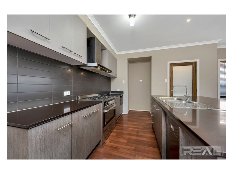 9 Boucaut Avenue, Blakeview SA 5114