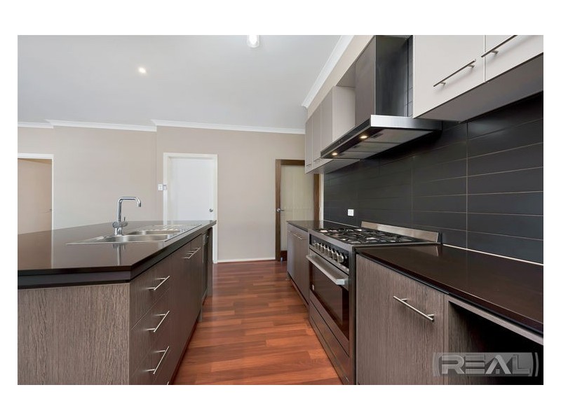 9 Boucaut Avenue, Blakeview SA 5114