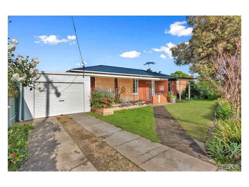 8 Lawrence Avenue, Gawler South SA 5118