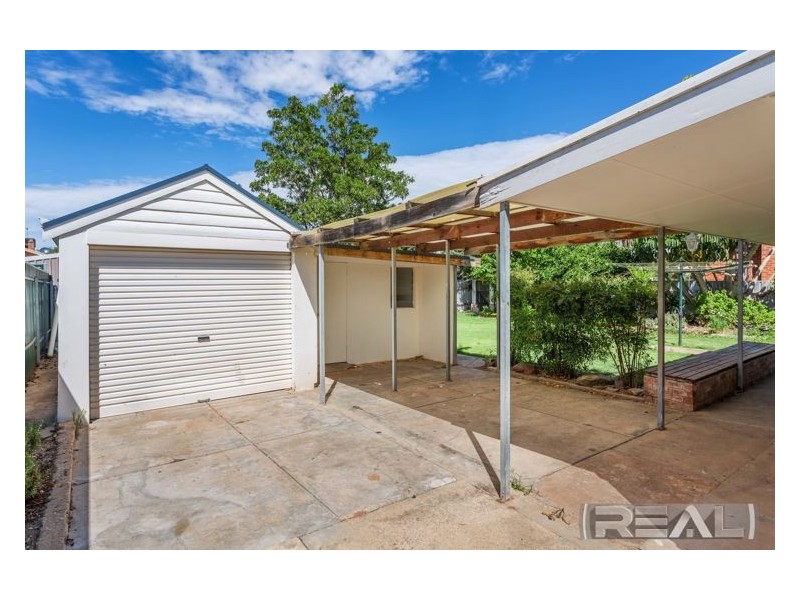 8 Lawrence Avenue, Gawler South SA 5118