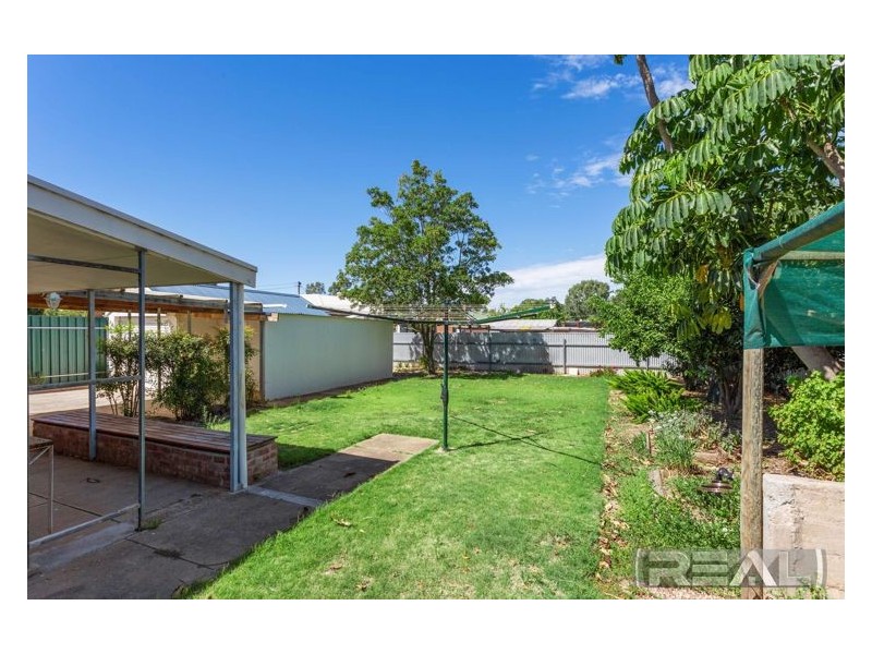 8 Lawrence Avenue, Gawler South SA 5118