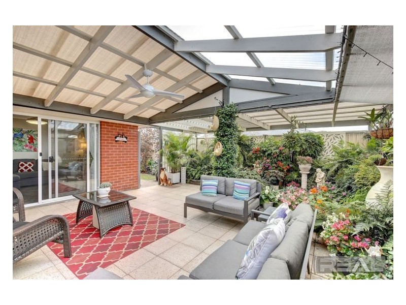 73 Adel Circuit, Huntfield Heights SA 5163