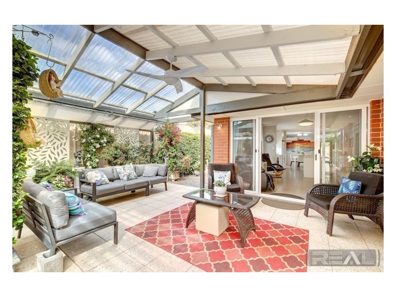 73 Adel Circuit, Huntfield Heights SA 5163