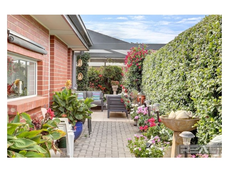 73 Adel Circuit, Huntfield Heights SA 5163