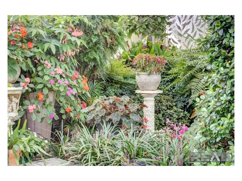 73 Adel Circuit, Huntfield Heights SA 5163