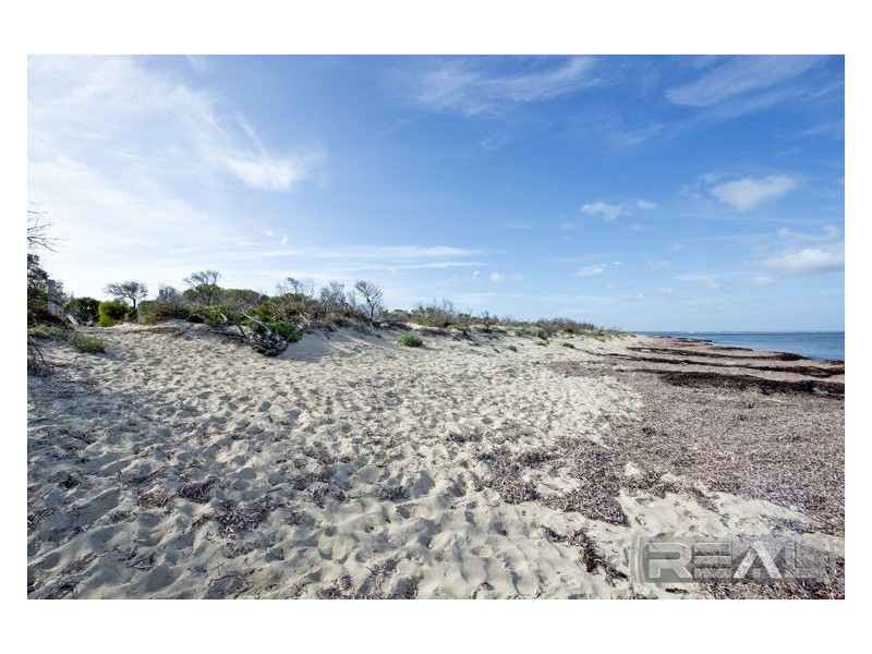31 The Esplanade, Marion Bay SA 5575