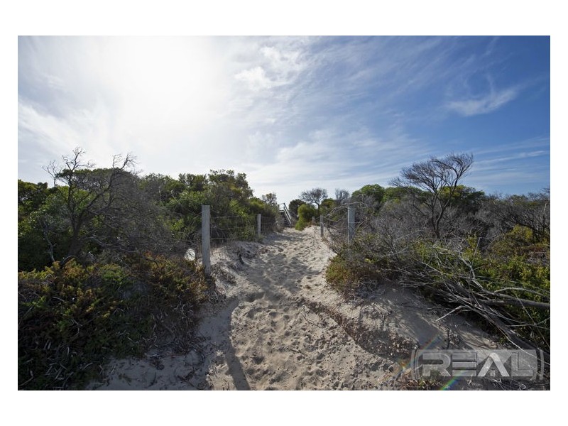 31 The Esplanade, Marion Bay SA 5575