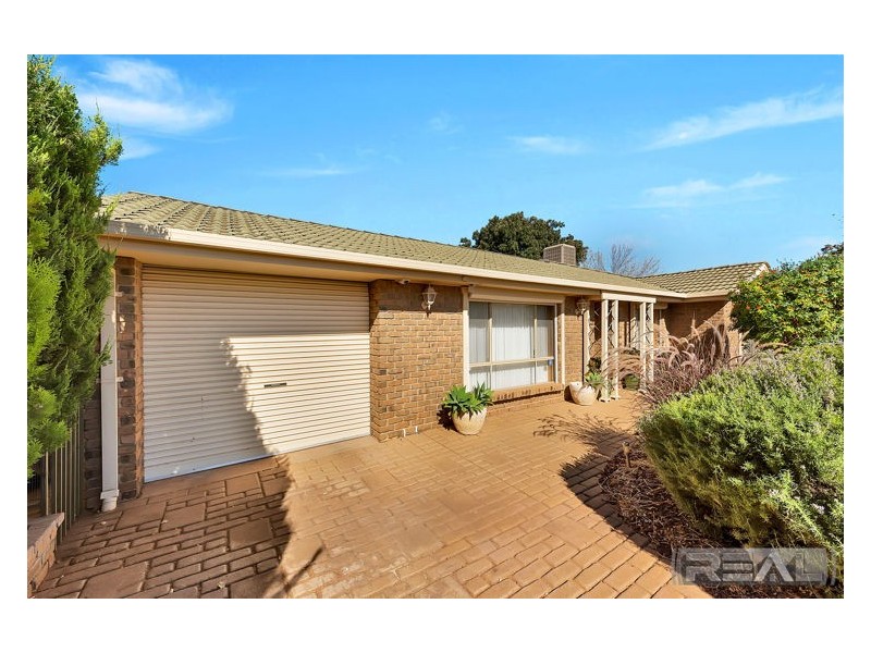 2 Woodcroft Drive, Blakeview SA 5114