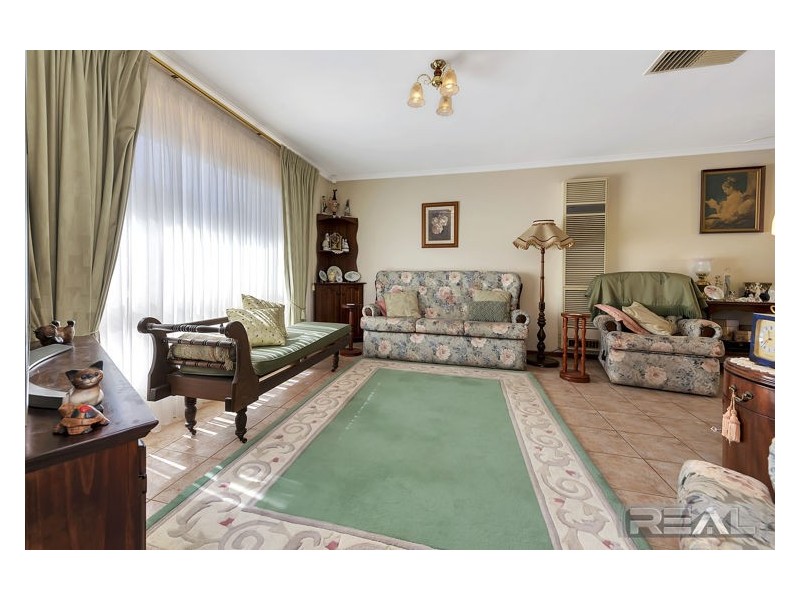 2 Woodcroft Drive, Blakeview SA 5114