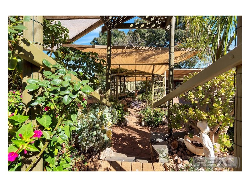 2 Woodcroft Drive, Blakeview SA 5114