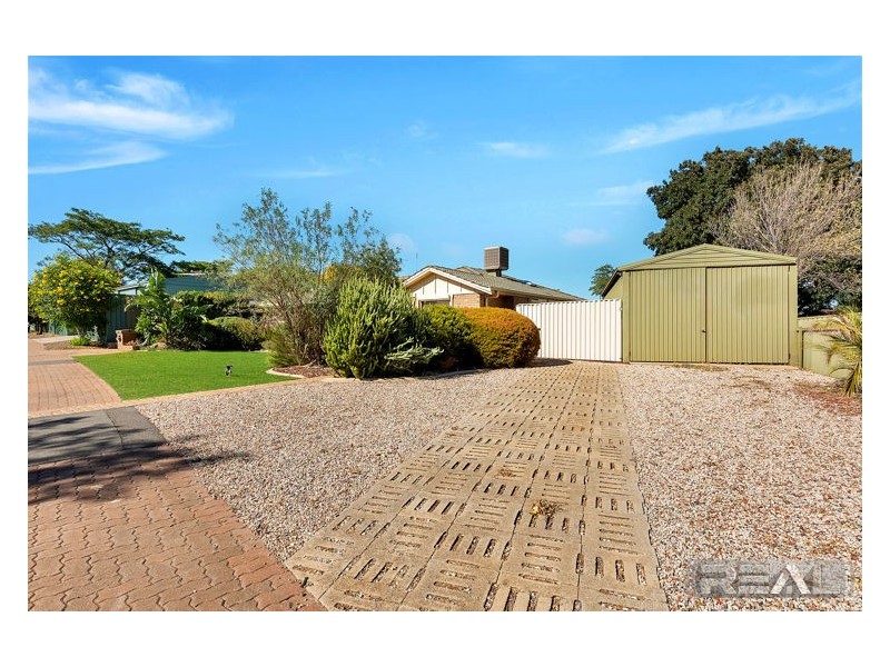 2 Woodcroft Drive, Blakeview SA 5114