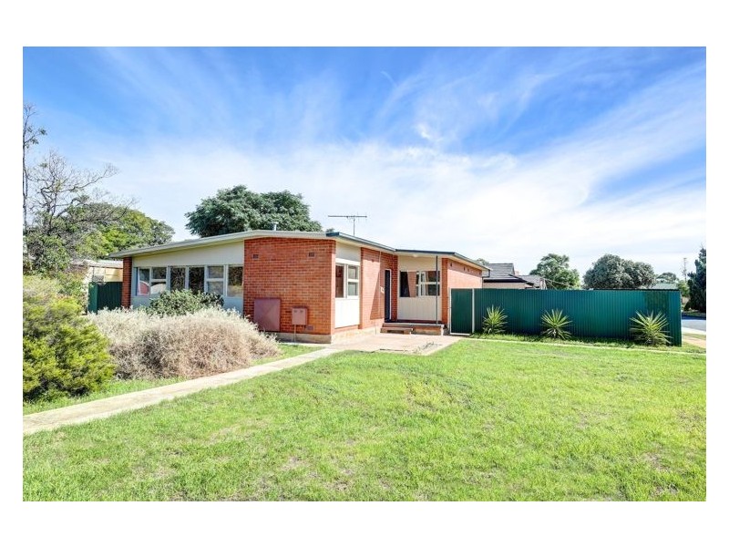 26 Coppleridge Drive, Elizabeth Vale SA 5112