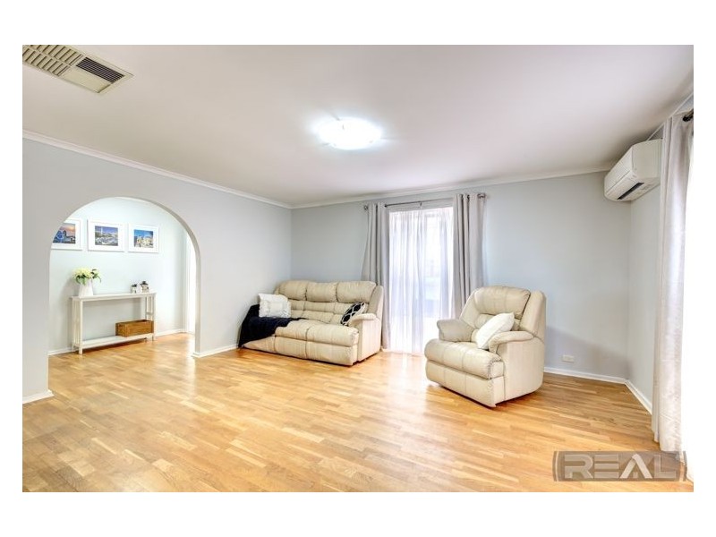 18 Warringa Street, Salisbury Plain SA 5109