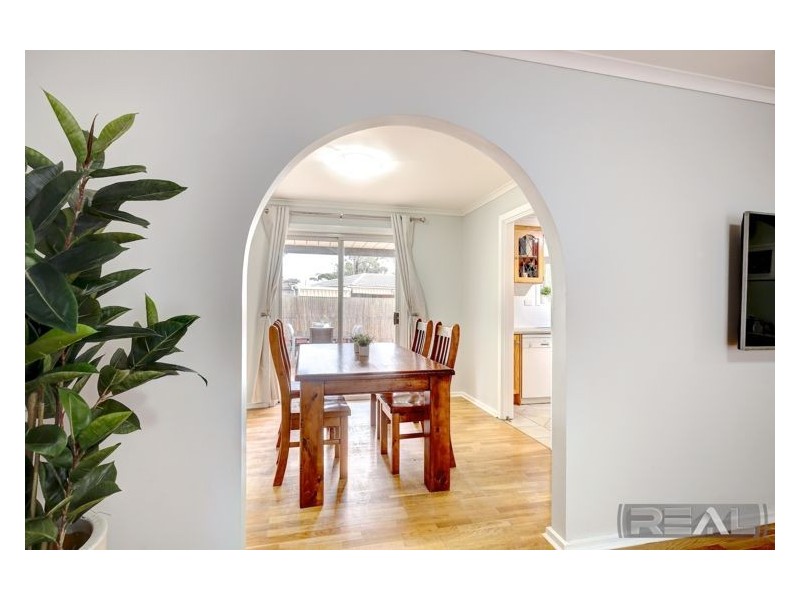 18 Warringa Street, Salisbury Plain SA 5109