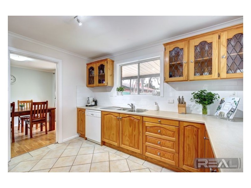 18 Warringa Street, Salisbury Plain SA 5109