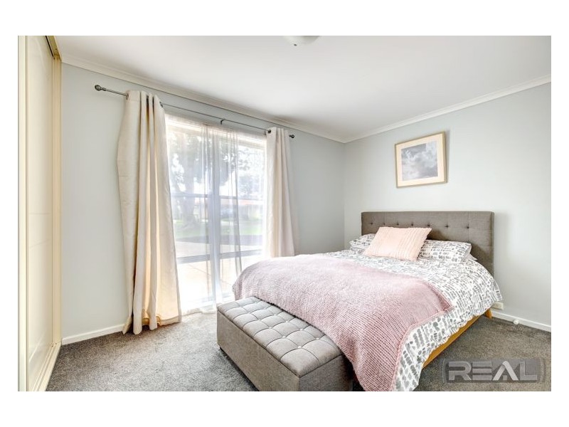 18 Warringa Street, Salisbury Plain SA 5109