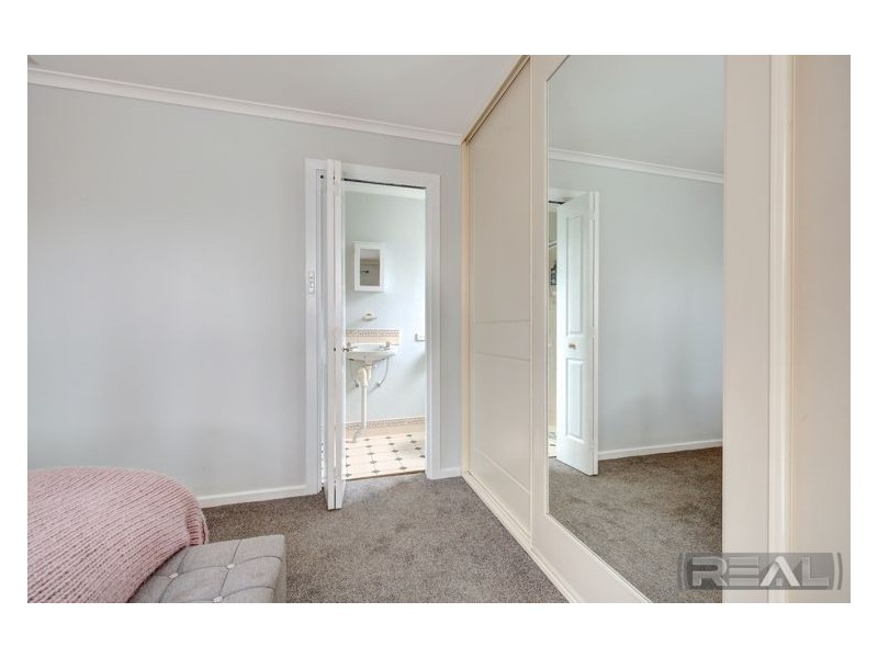 18 Warringa Street, Salisbury Plain SA 5109